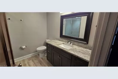 1452 Buckingham Gate Boulevard #D, Cuyahoga Falls, OH 44221 - Photo 12