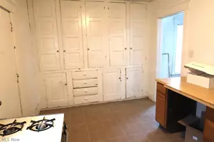 1113 W 9th St, Lorain, OH 44052 - Photo 20