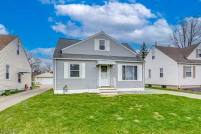 13513 York Boulevard, Garfield Heights, OH 44125 - Photo 2