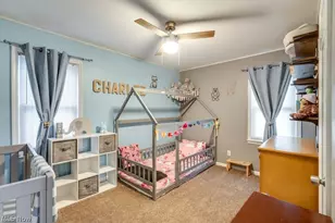 13513 York Blvd, Garfield Heights, OH 44125 - Photo 16
