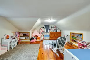 13513 York Blvd, Garfield Heights, OH 44125 - Photo 18