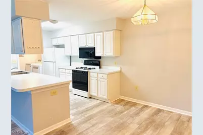 22671 Lenox Drive, Fairview Park, OH 44126 - Photo 6