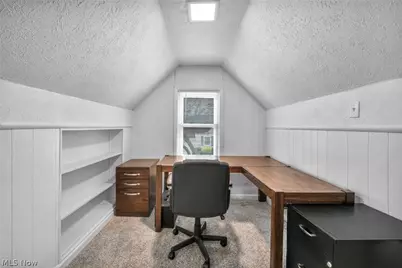 85 E 205th Street, Euclid, OH 44123 - Photo 24