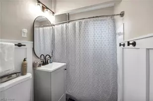 85 E 205th St, Euclid, OH 44123 - Photo 10