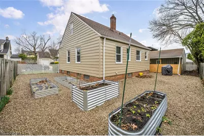 85 E 205th Street, Euclid, OH 44123 - Photo 34