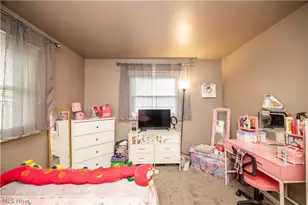 151 N Yorkshire Blvd, Austintown, OH 44515 - Photo 24