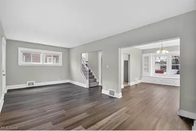 12912 Maplerow Avenue, Garfield Heights, OH 44105 - Photo 4