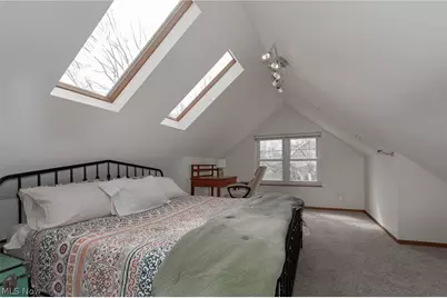 5718 Delora Avenue, Brooklyn, OH 44144 - Photo 16