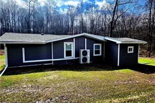 3698 Buena Vista Dr, Hubbard, OH 44425 - Photo 4