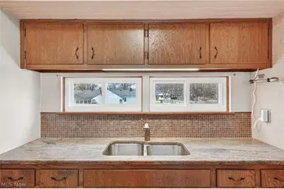 6432 Ambrose Drive, Mentor, OH 44060 - Photo 8