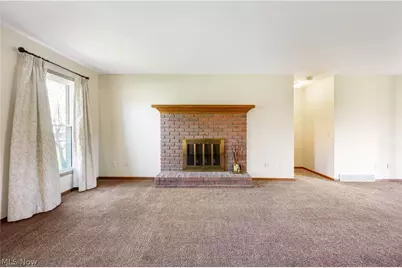 3364 Waterford Avenue NW, Canton, OH 44708 - Photo 4