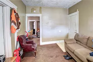 2149 W 105th St, Loveland, OH 44102 - Photo 4