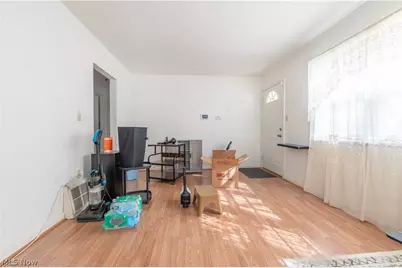 586 Lindell Street, Akron, OH 44305 - Photo 22