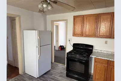 70 S Adams Street, Akron, OH 44304 - Photo 4