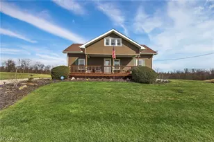 5502 Dutch Ridge, New Straitsville, OH 43766 - Photo 4