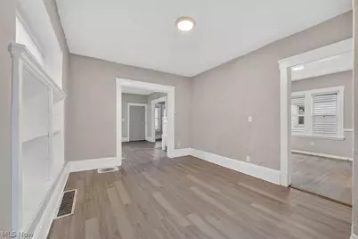 11404 Orville Avenue, Loveland, OH 44106 - Photo 8