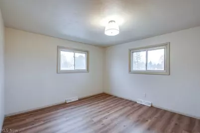 1010 Miles Avenue NW, Canton, OH 44708 - Photo 20