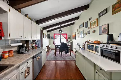 8134 Oberlin Road, Elyria, OH 44035 - Photo 14