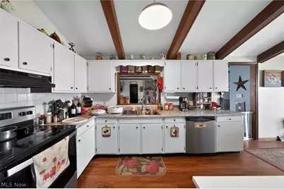 8134 Oberlin Road, Elyria, OH 44035 - Photo 12