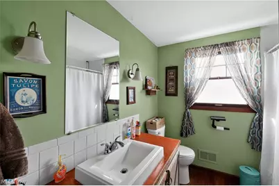 8134 Oberlin Road, Elyria, OH 44035 - Photo 16