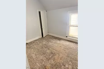885 E 149th Street, Loveland, OH 44110 - Photo 20