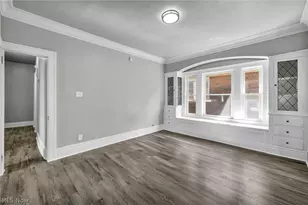 929 Thornhill Dr, Loveland, OH 44108 - Photo 8