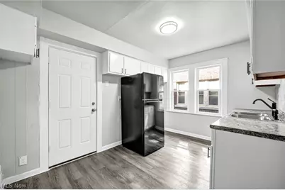 929 Thornhill Drive, Loveland, OH 44108 - Photo 14