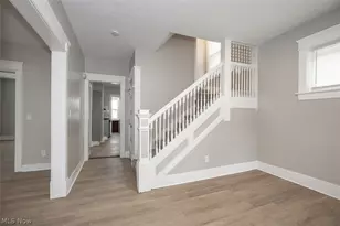 5614 Drake Ave, Loveland, OH 44127 - Photo 2