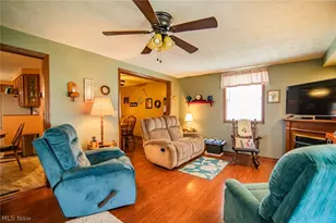 808 28th St, Vienna, WV 26105 - Photo 24