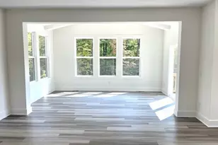 26329 Grand Vw Dr, Olmsted Twp, OH 44138 - Photo 8