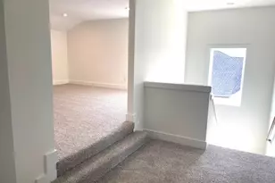 26329 Grand Vw Dr, Olmsted Twp, OH 44138 - Photo 10