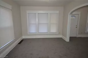 1064 Lane St, Akron, OH 44307 - Photo 16