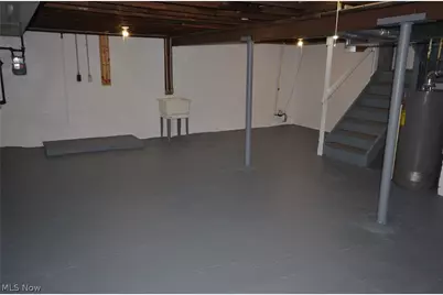 1064 Lane Street, Akron, OH 44307 - Photo 32