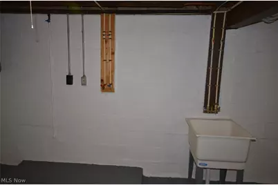 1064 Lane Street, Akron, OH 44307 - Photo 36