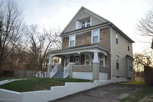 1064 Lane St, Akron, OH 44307 - Photo 4