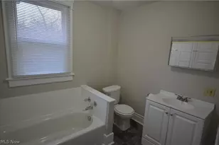 1064 Lane St, Akron, OH 44307 - Photo 26