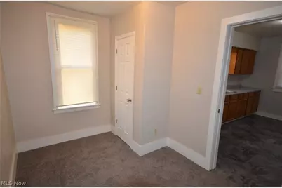 1064 Lane Street, Akron, OH 44307 - Photo 22