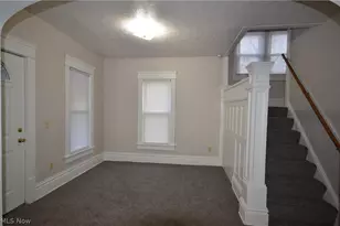 1064 Lane St, Akron, OH 44307 - Photo 14