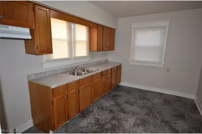 1064 Lane Street, Akron, OH 44307 - Photo 20