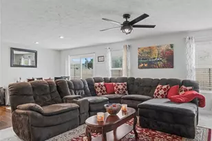 346 Lakewick Ln, Willowick, OH 44095 - Photo 6