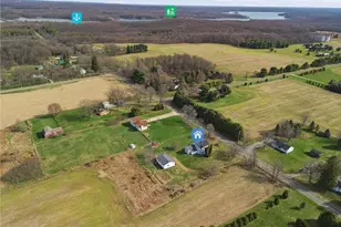 4677 Rock Spring Rd, Ravenna, OH 44266 - Photo 2