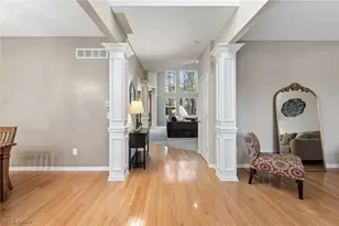 34453 Braemore Dr, North Ridgeville, OH 44039 - Photo 4