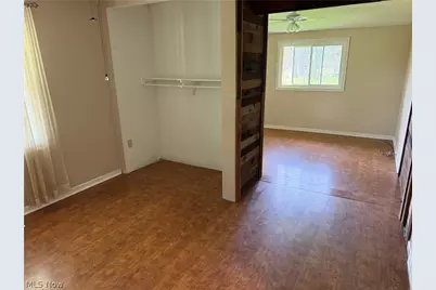 8352 Wyatt Road, Grandview Heights, OH 44147 - Photo 6