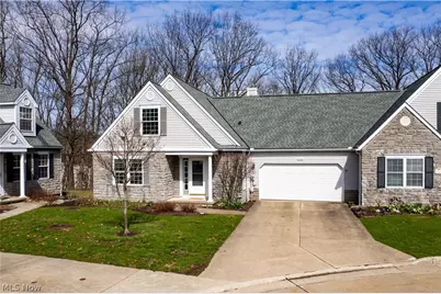 7770 Arbor Way, Parma, OH 44134 - Photo 2