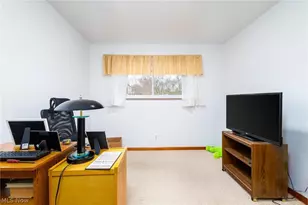 132 Bryden Rd, Steubenville, OH 43953 - Photo 18