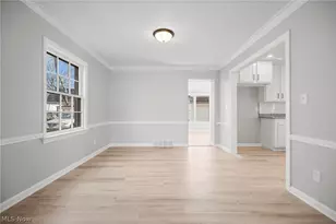 3703 Riedham Rd, Huber Heights, OH 44120 - Photo 6