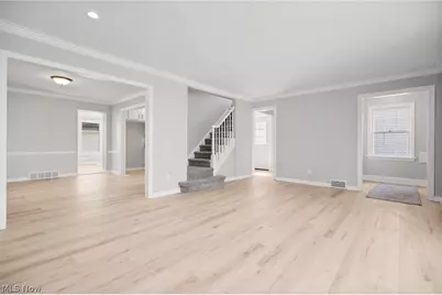 3703 Riedham Road, Huber Heights, OH 44120 - Photo 6