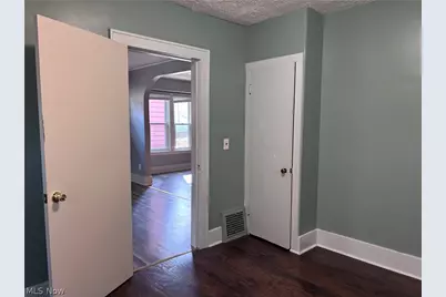 1236 Arnold Avenue, Akron, OH 44305 - Photo 6