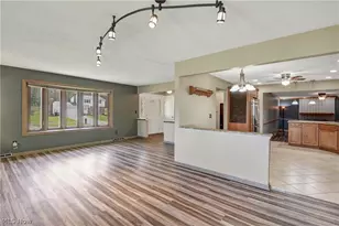 7350 Ames Rd, Parma, OH 44129 - Photo 6