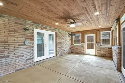 7350 Ames Road, Parma, OH 44129 - Photo 16